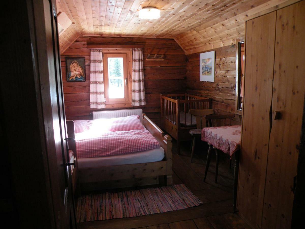 Hiasl Zirbenhuette Hotel Hochrindl Eksteriør billede